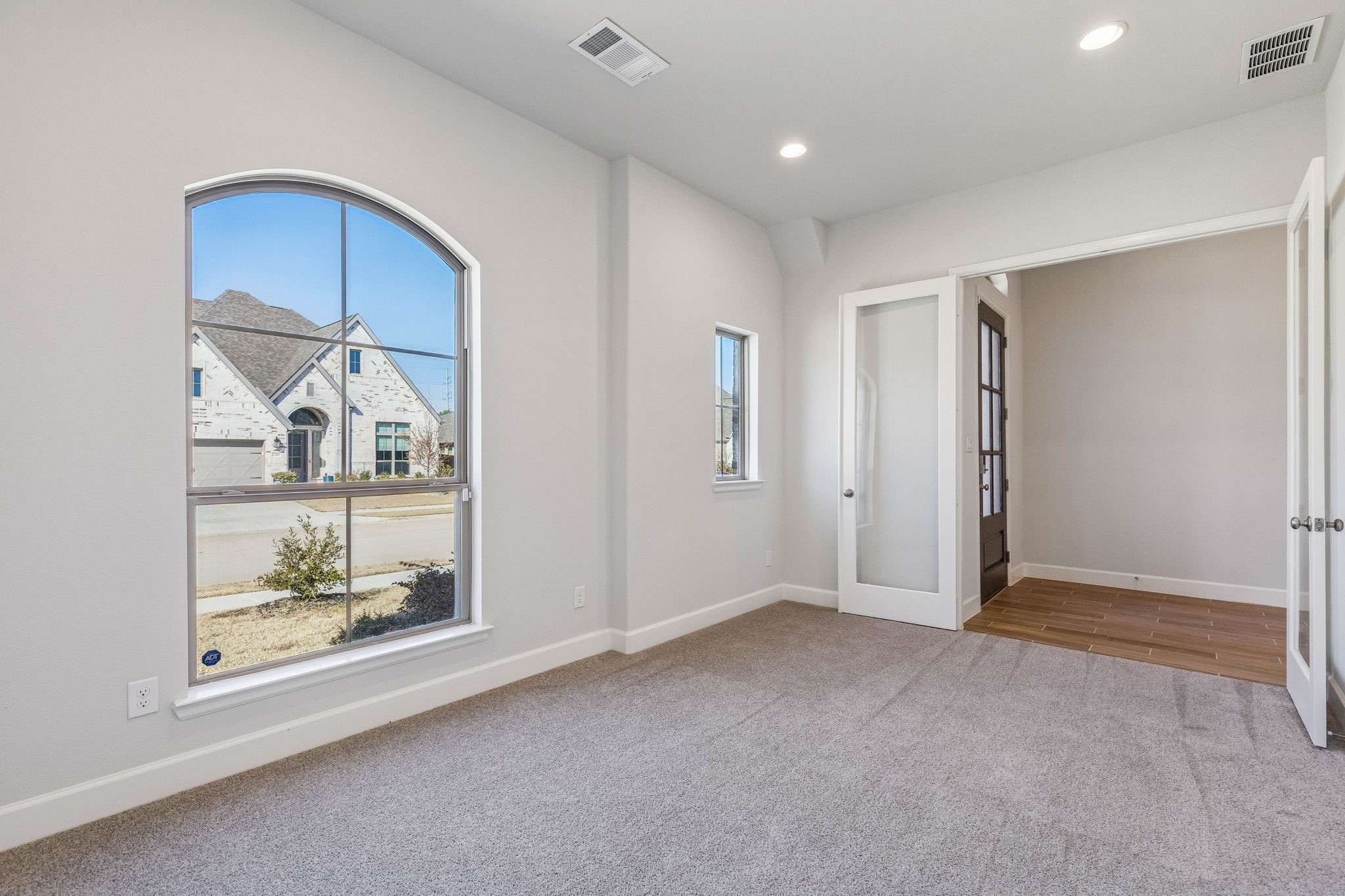 3300 Honey Suckle Lane