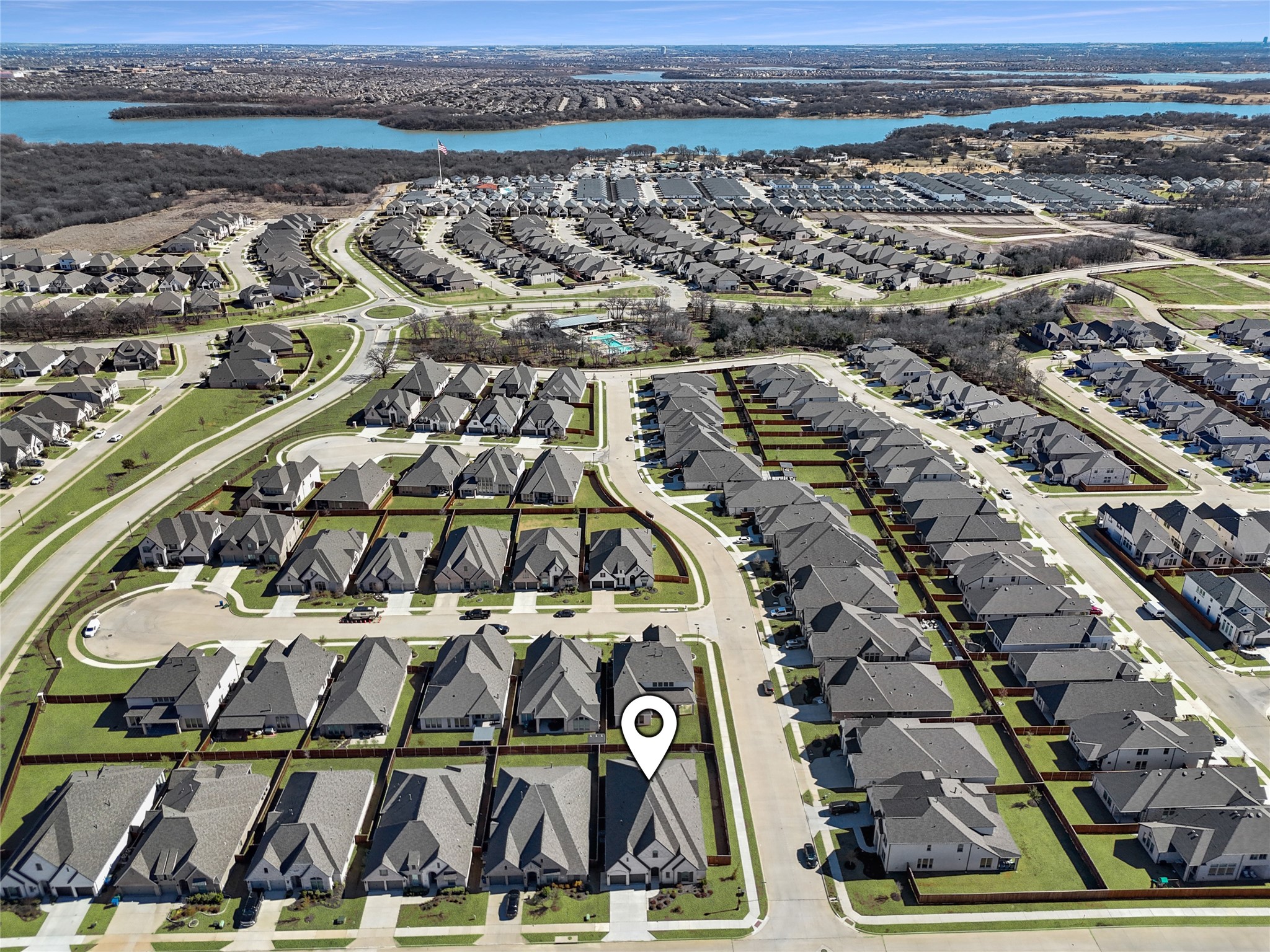 3300 Honey Suckle Lane