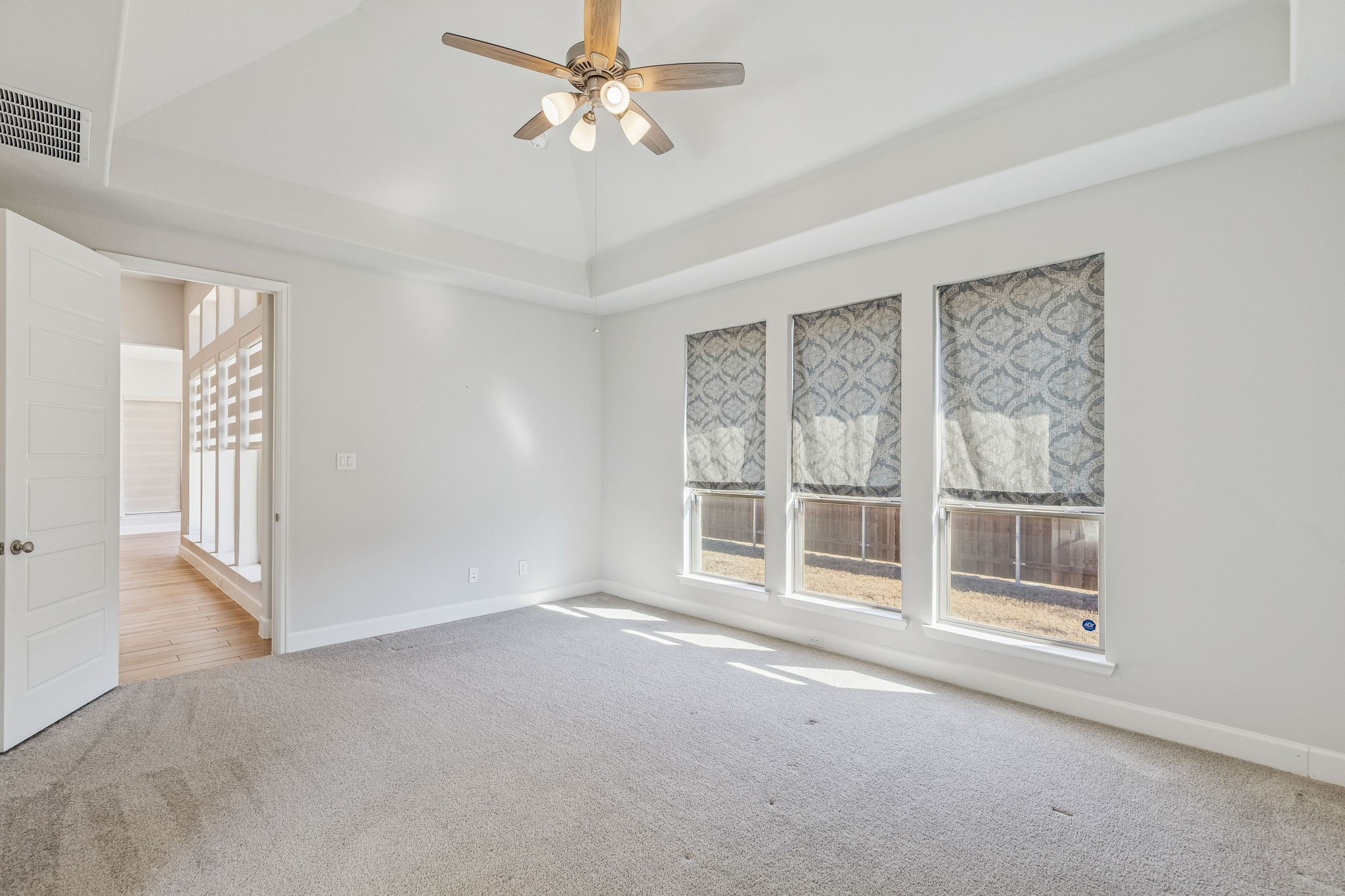 3300 Honey Suckle Lane