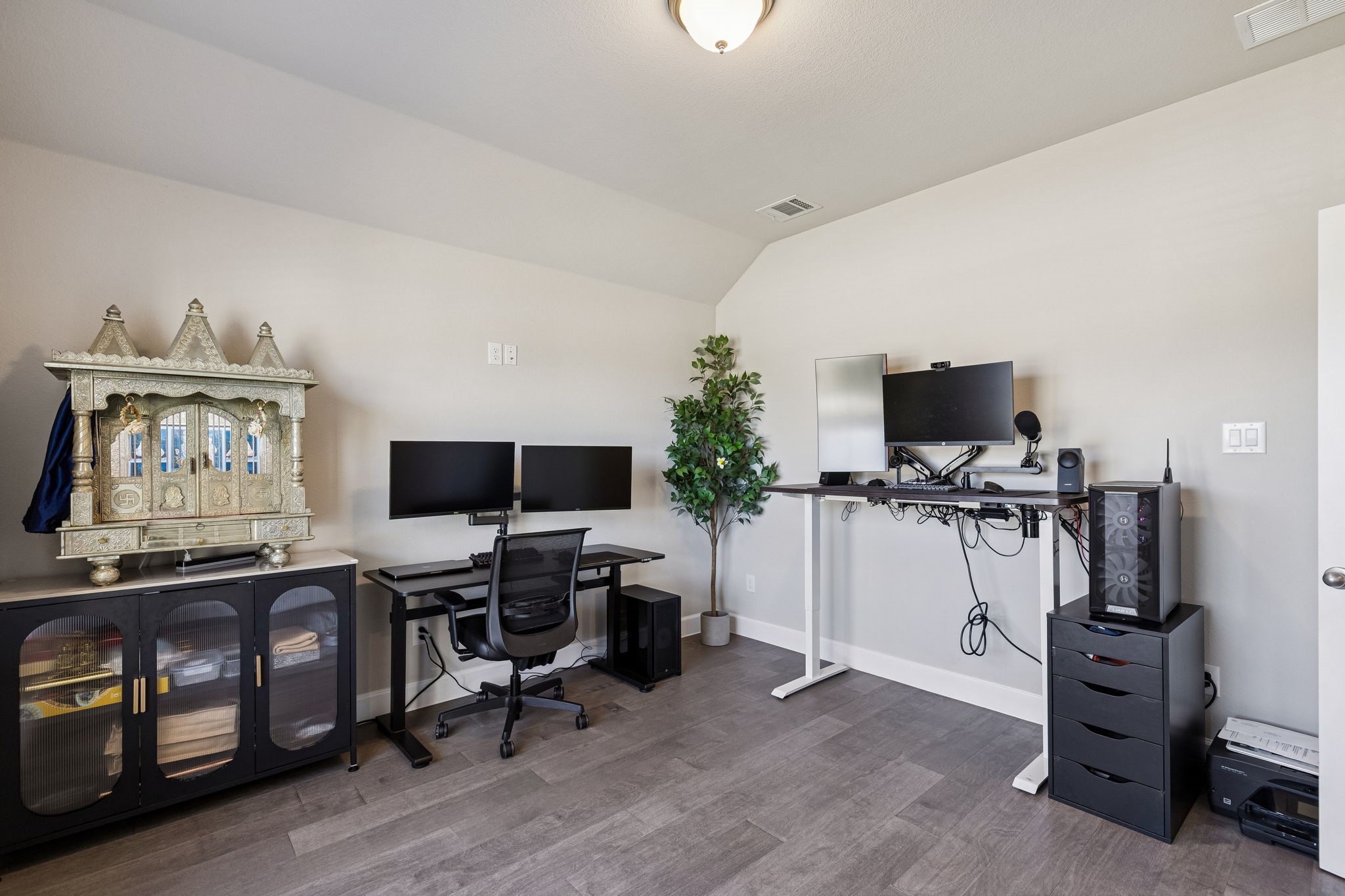 4130 Mountain Laurel Drive