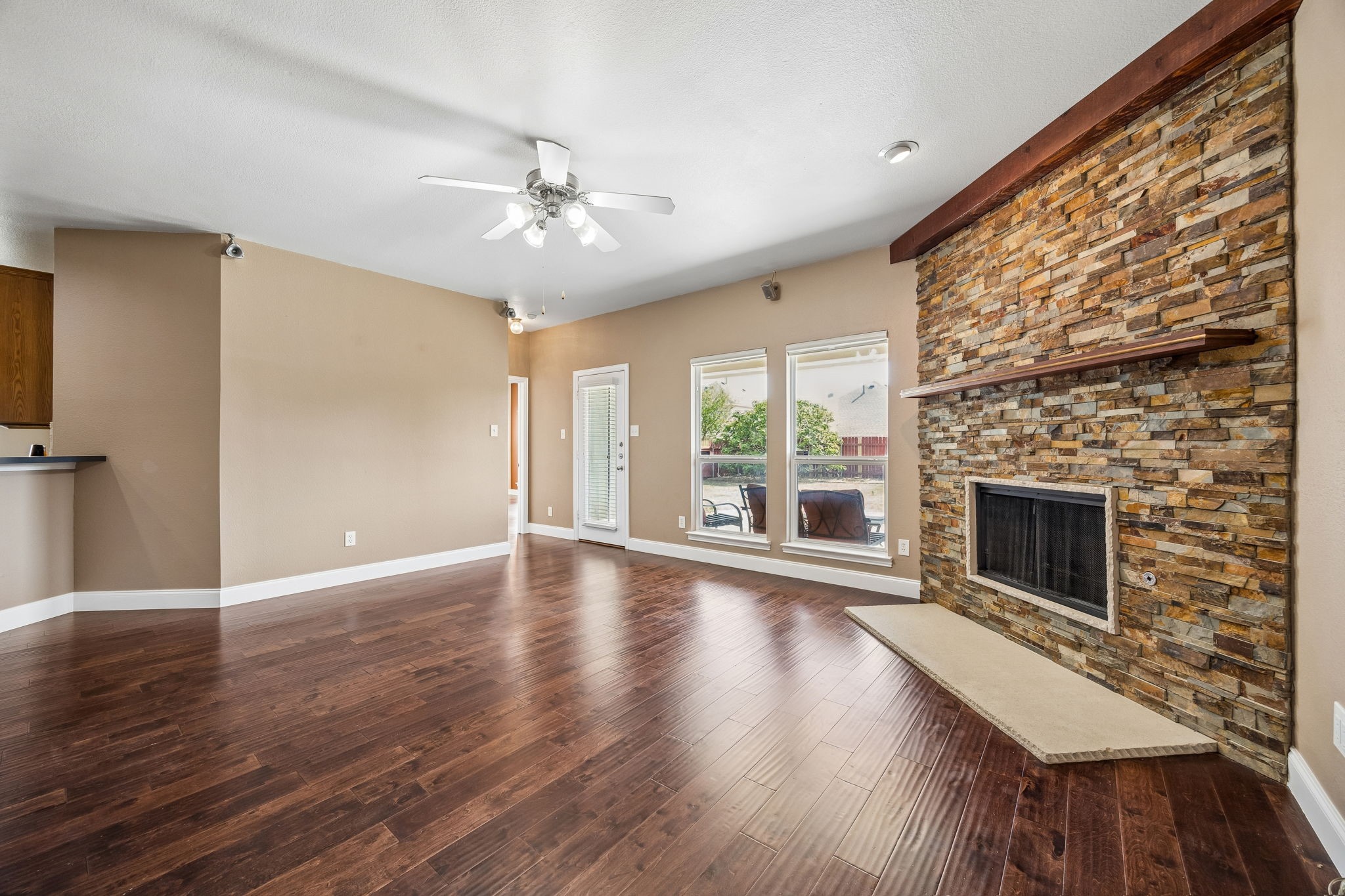 9865 Tanglebrush Drive