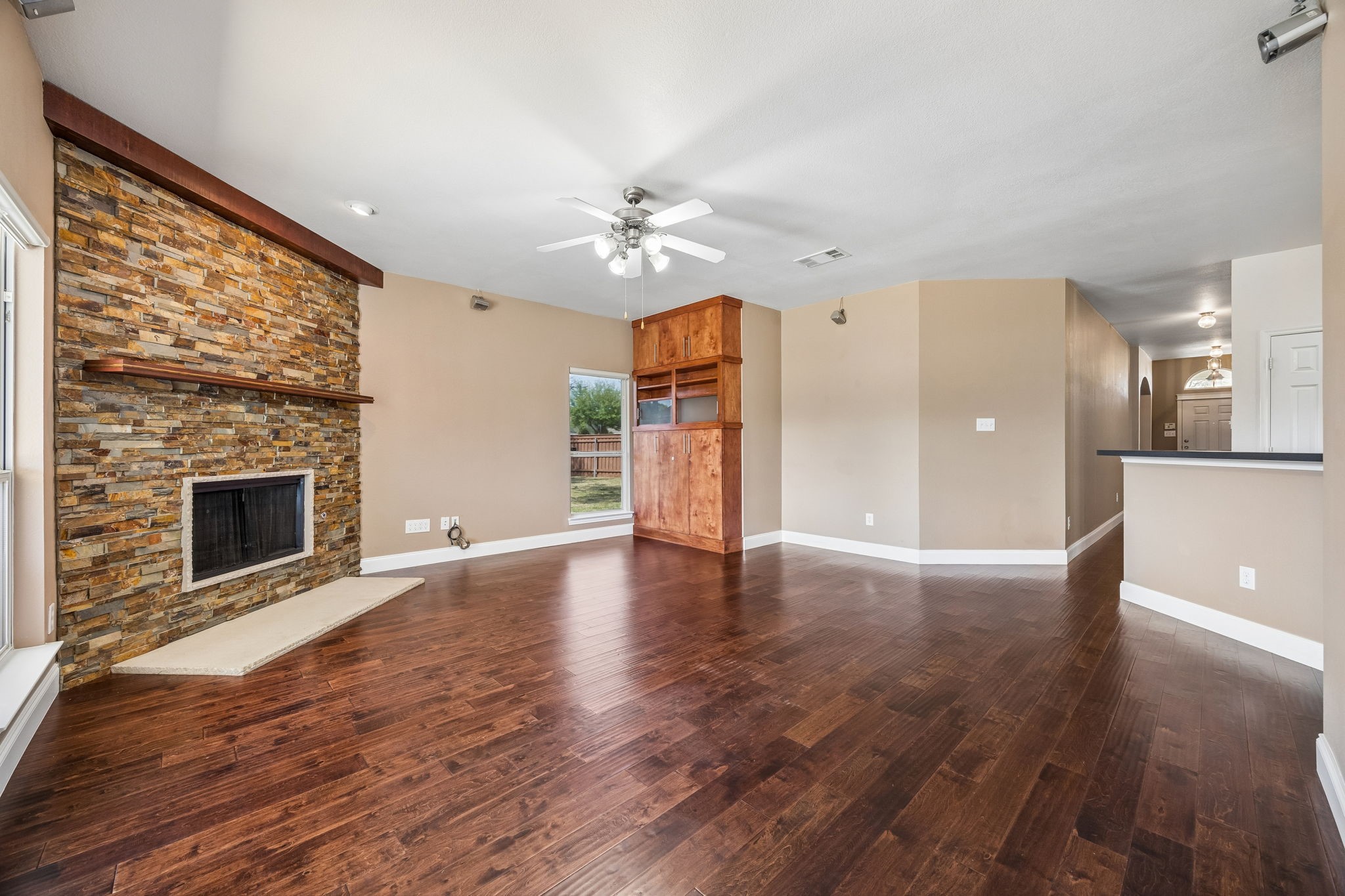 9865 Tanglebrush Drive