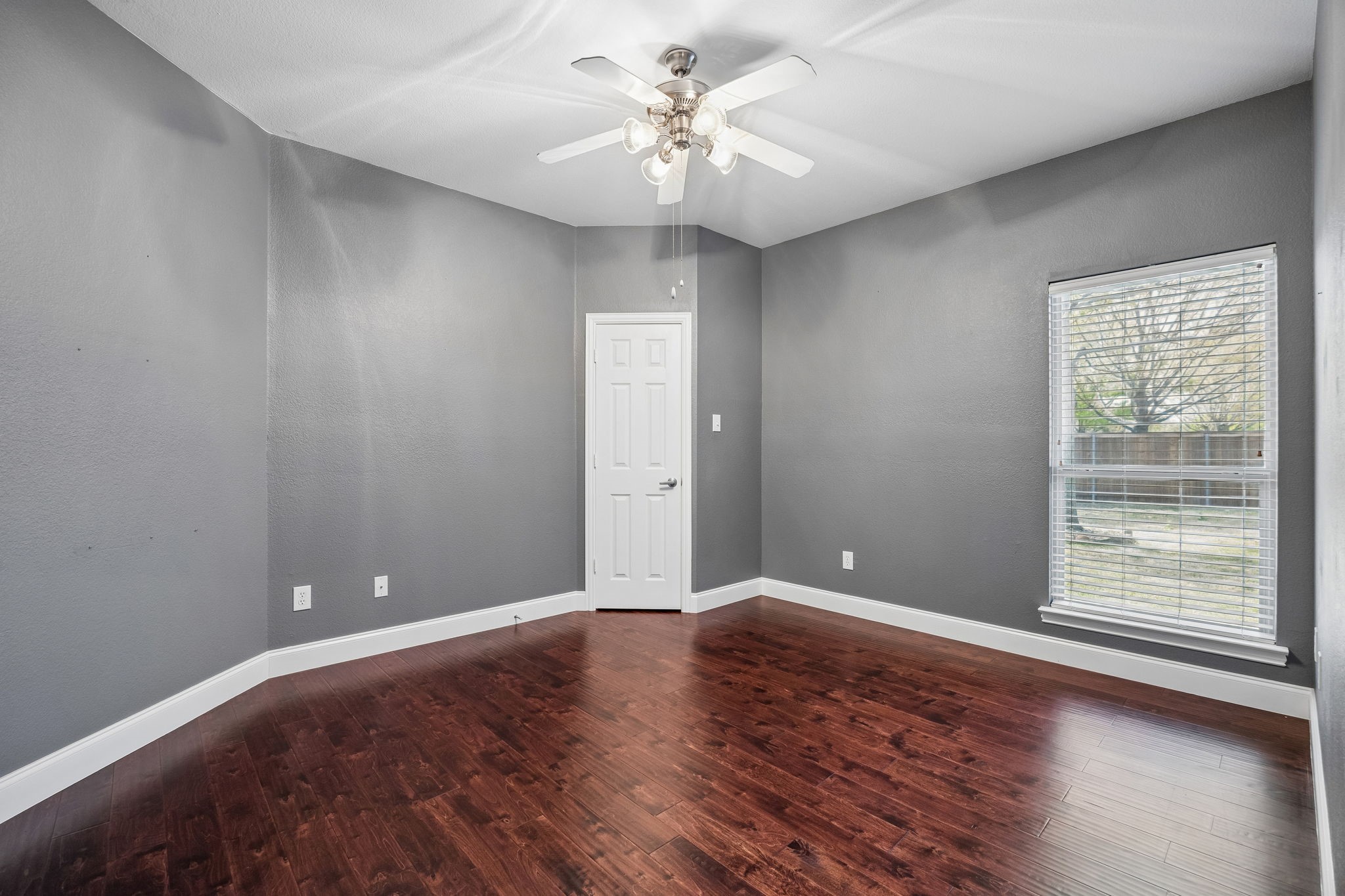 9865 Tanglebrush Drive