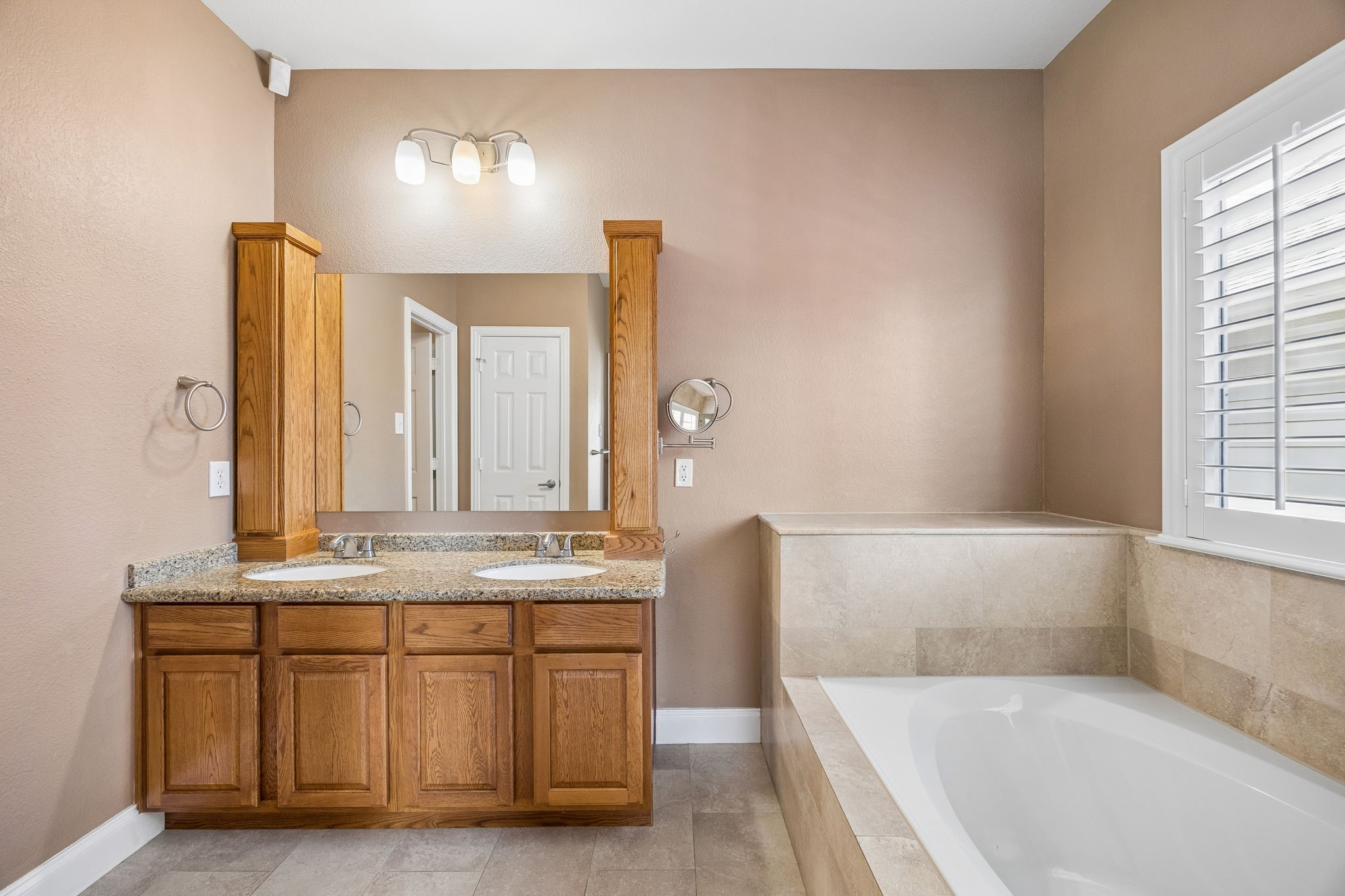 9865 Tanglebrush Drive