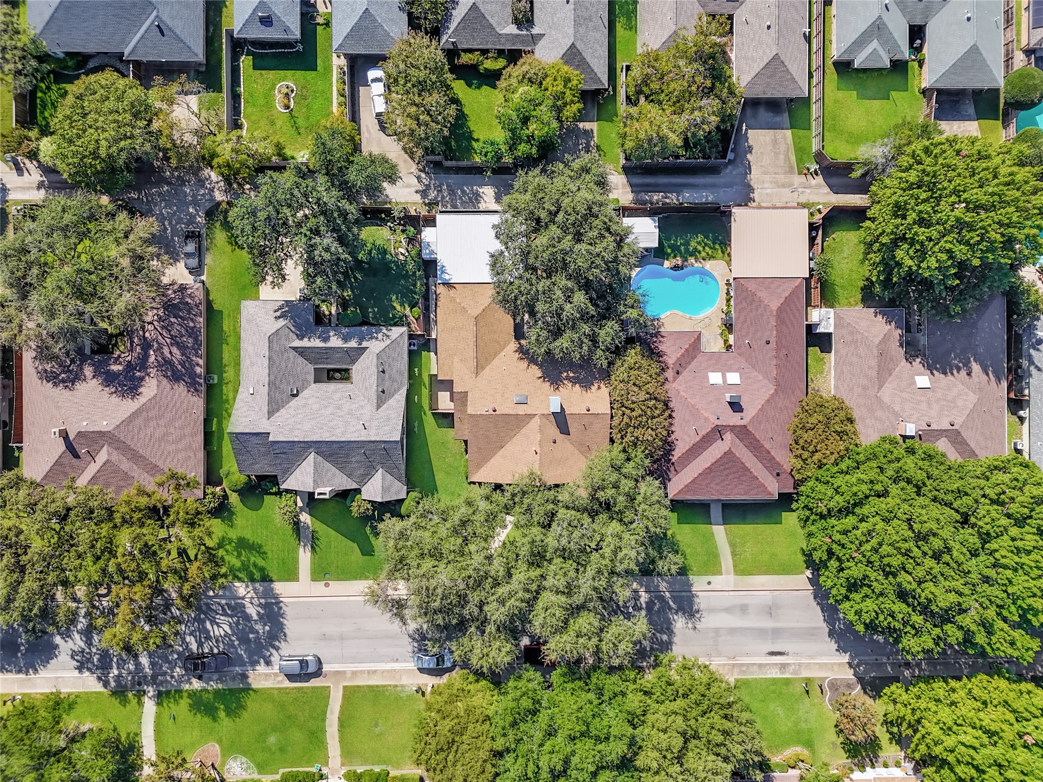 9718 Amberley Drive