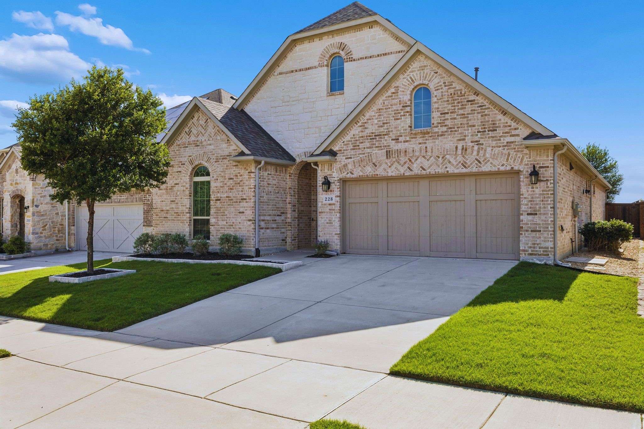 228 Glenwood Drive