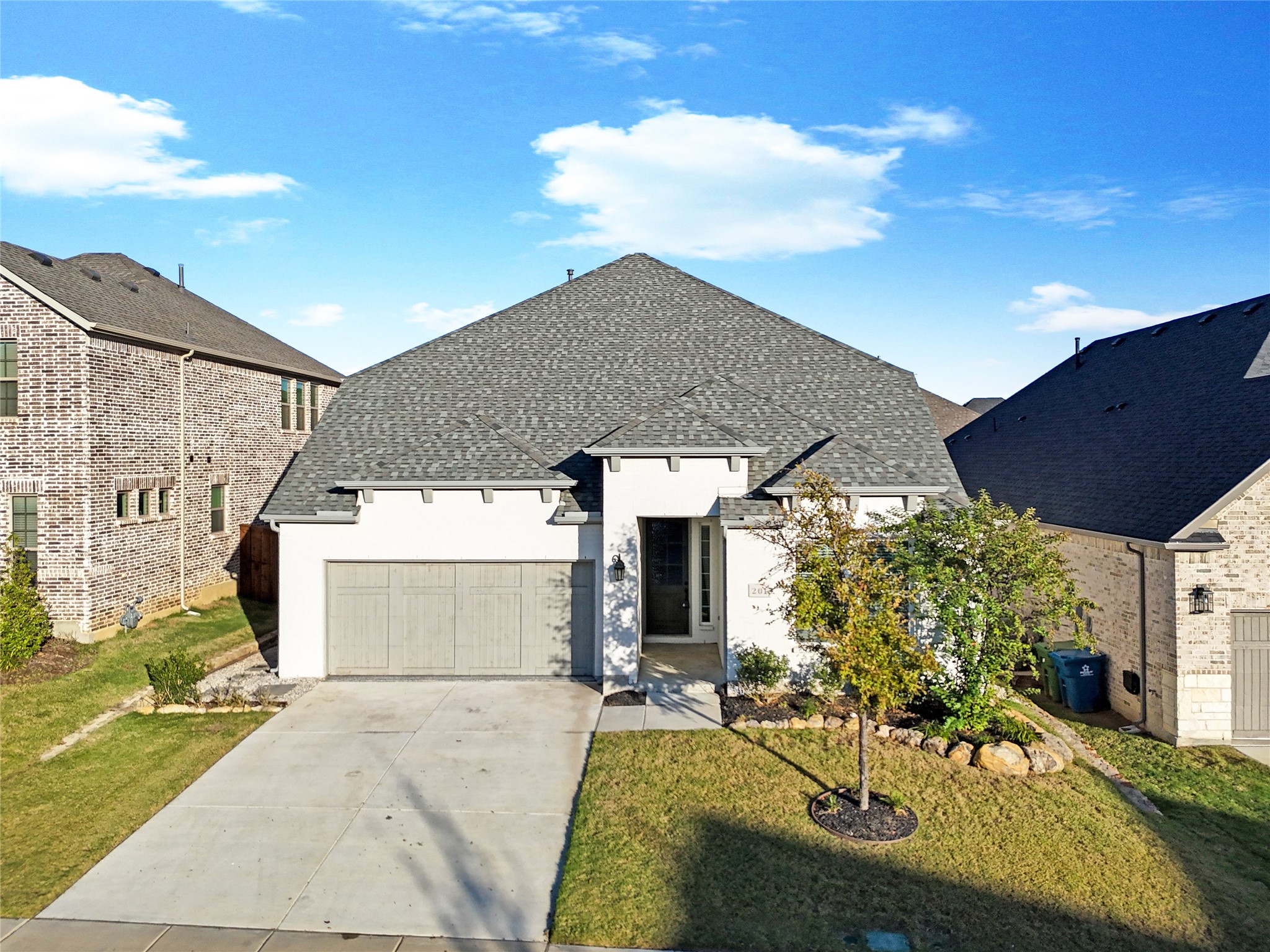 201 Savannah Lane
