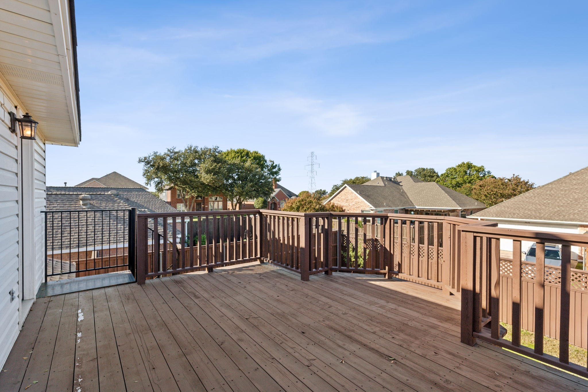 3831 Walden Way