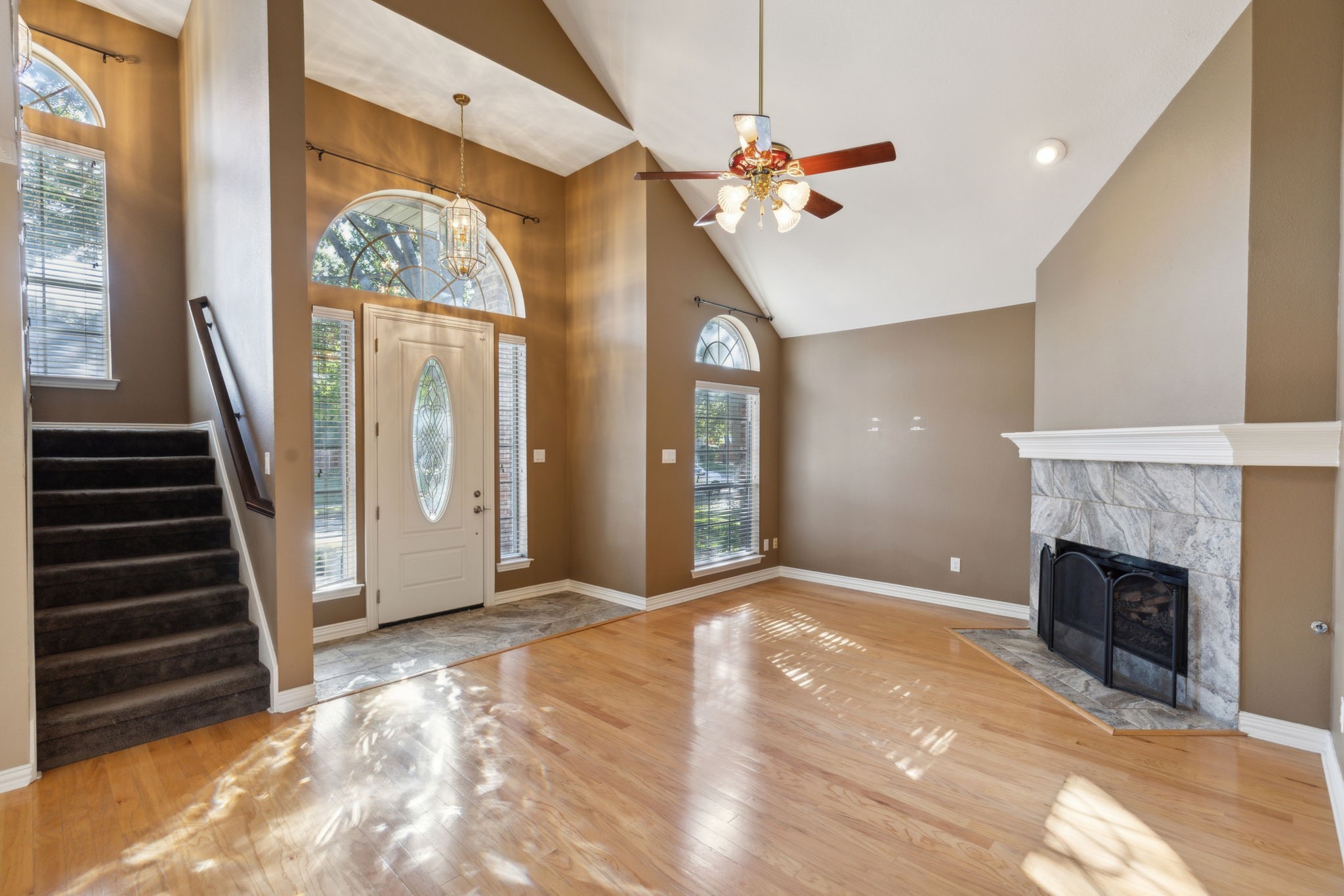 3831 Walden Way