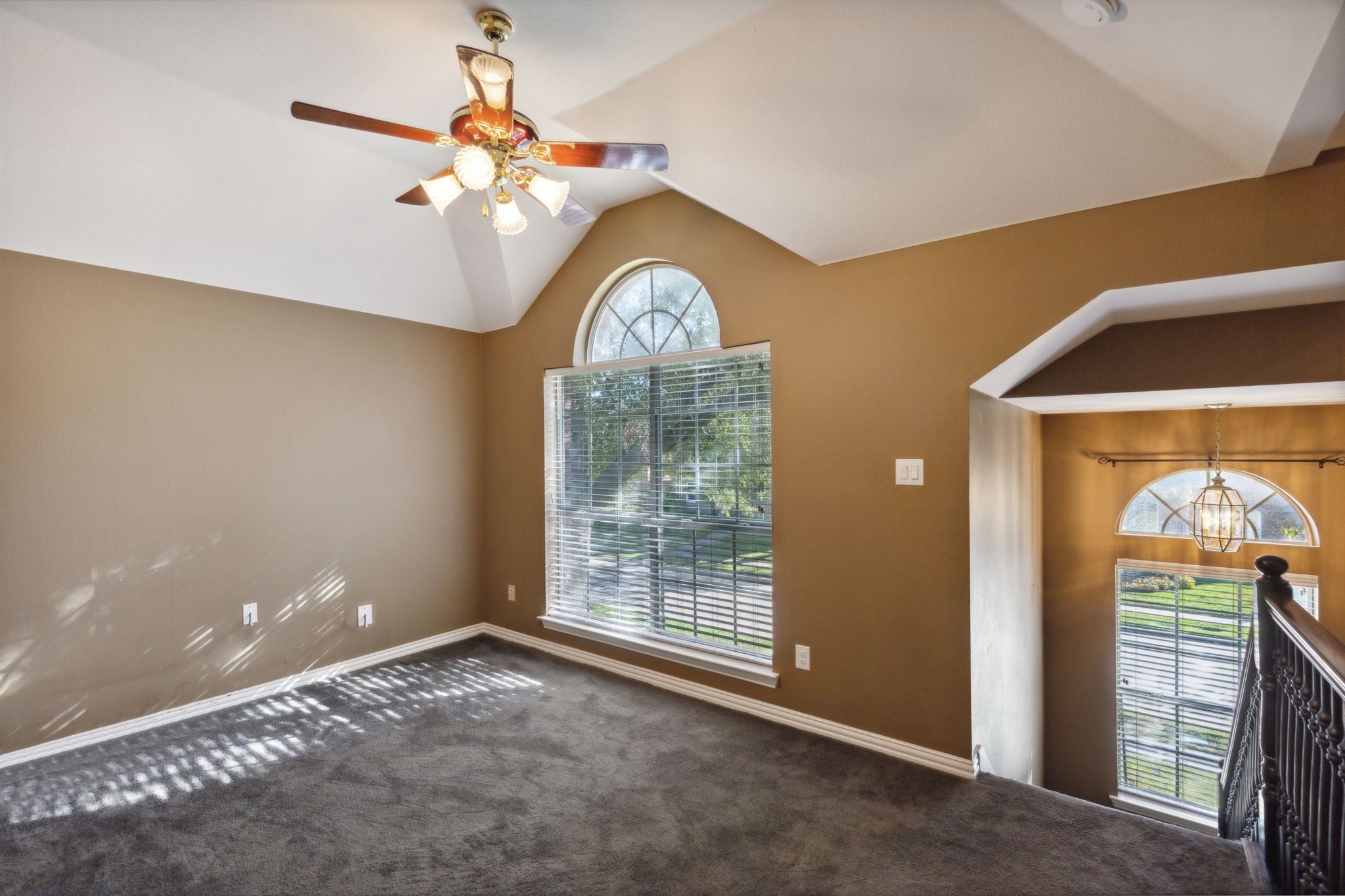 3831 Walden Way