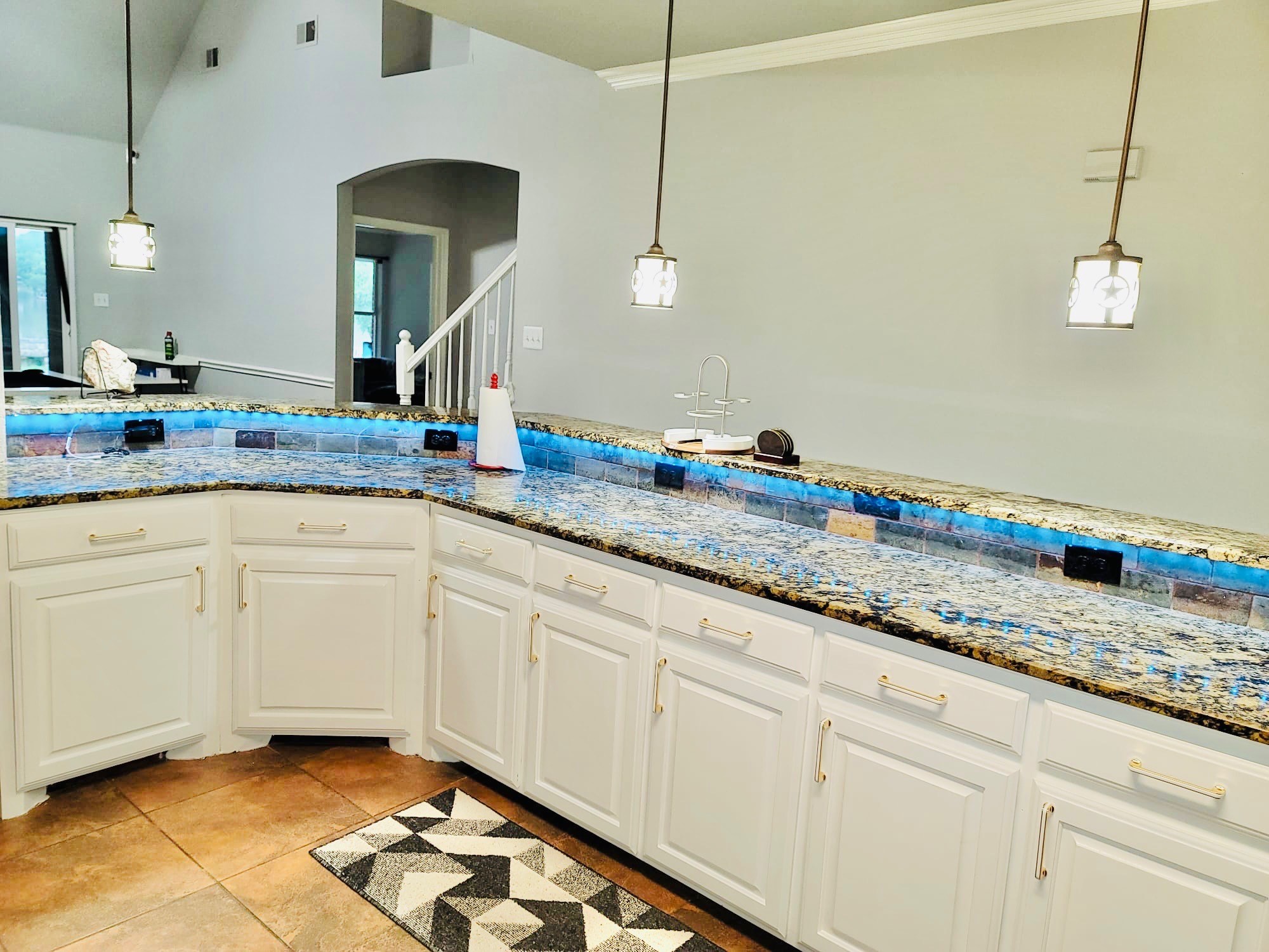 511 Lakeside Drive