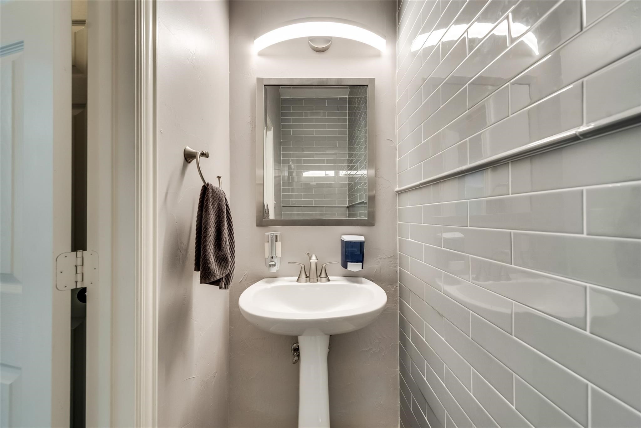2109 Indian Trail