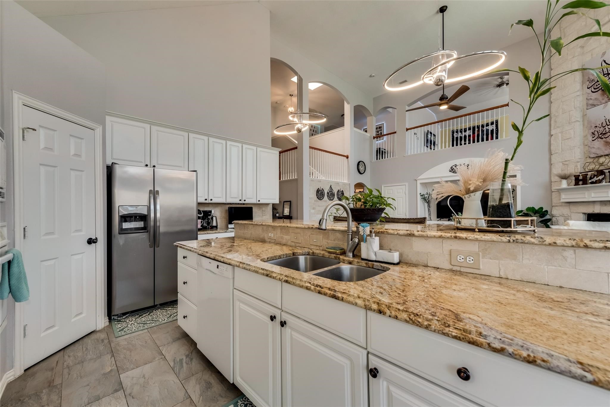 2109 Indian Trail