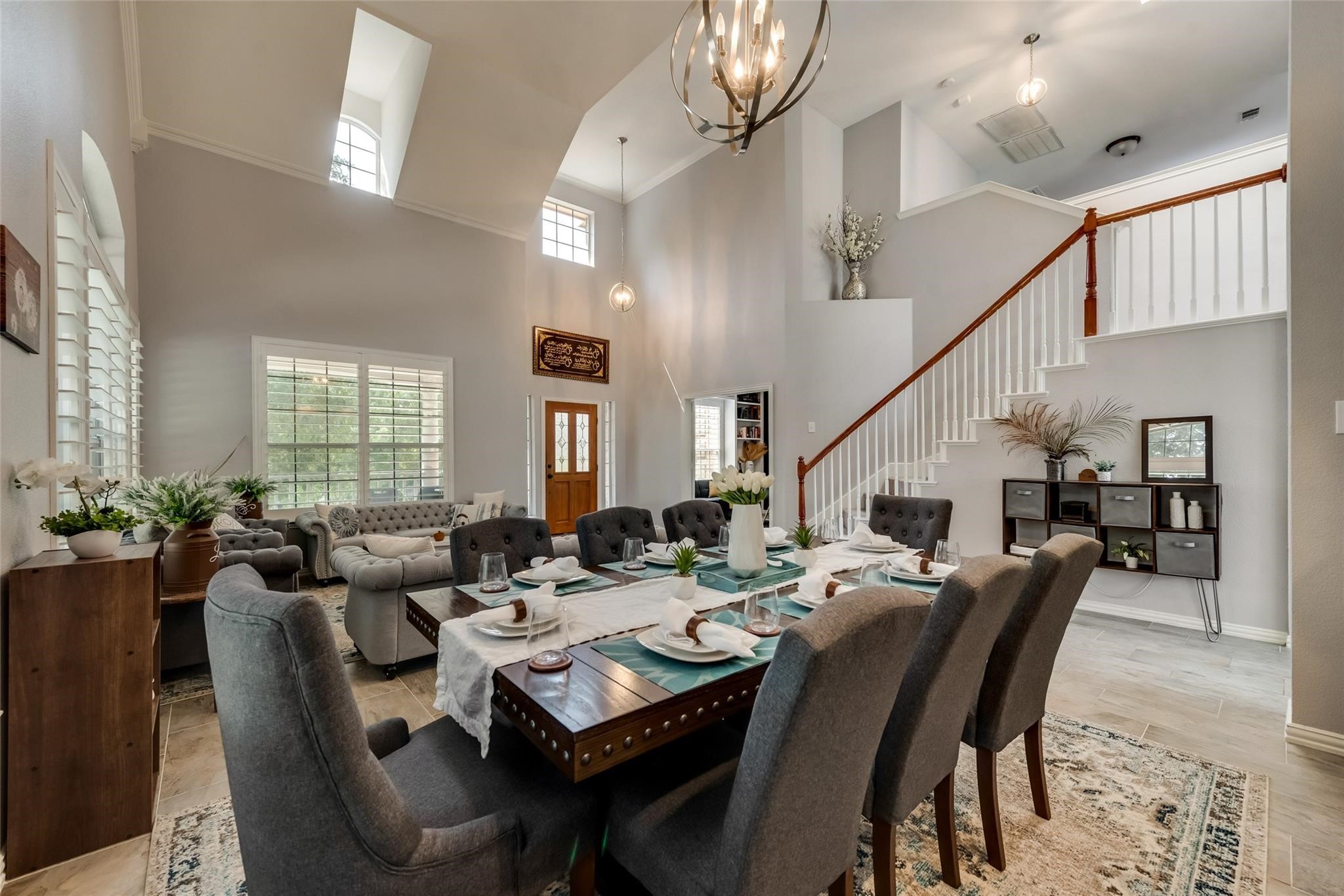 2109 Indian Trail
