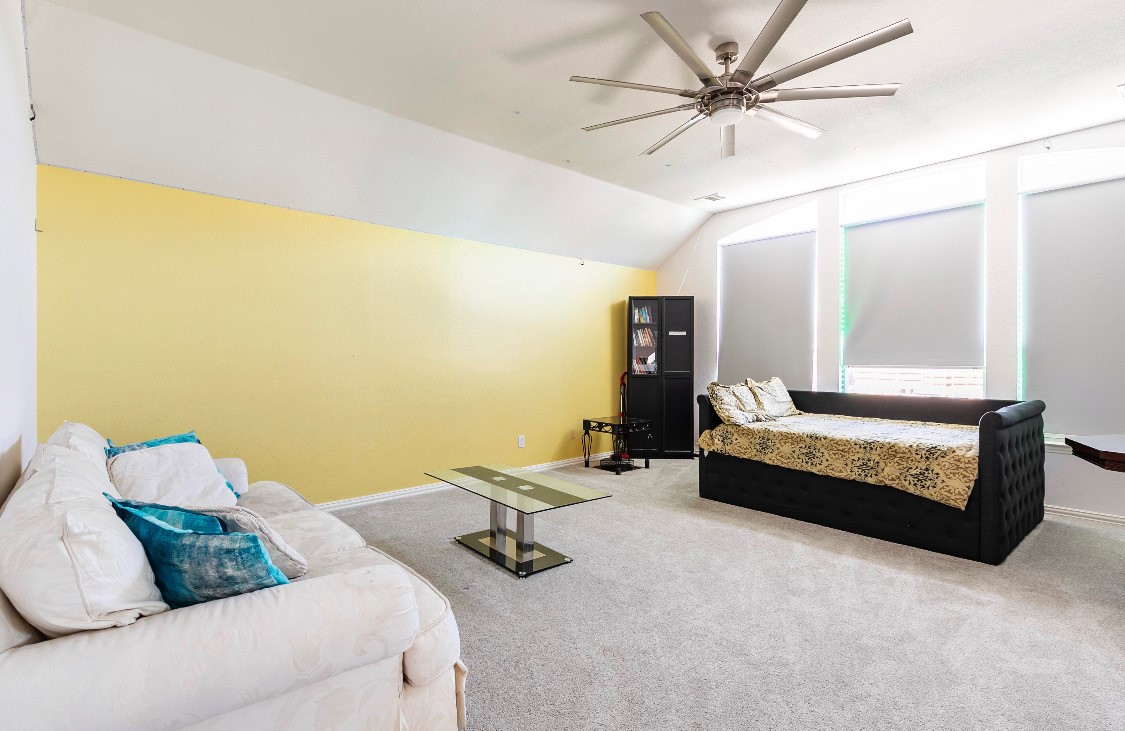 2109 Indian Trail