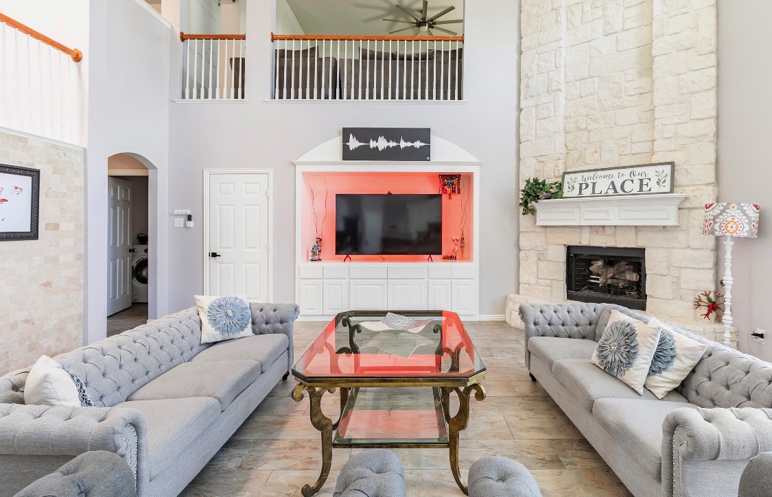 2109 Indian Trail
