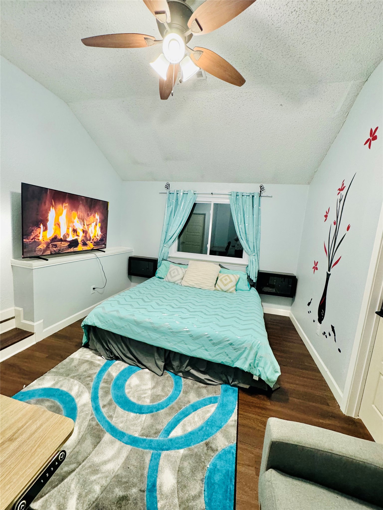 7406 Armstrong Lane
