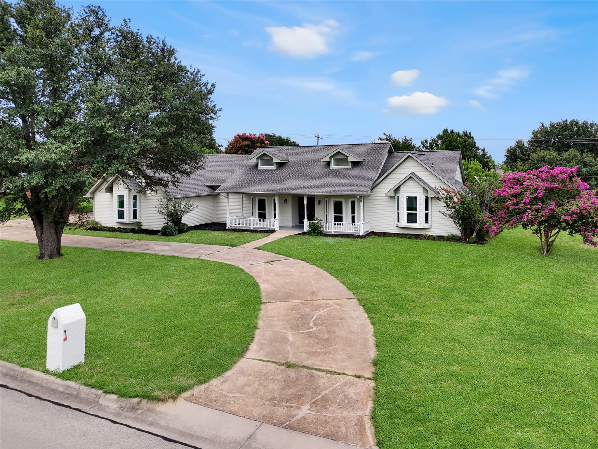 3128 Darby Lane