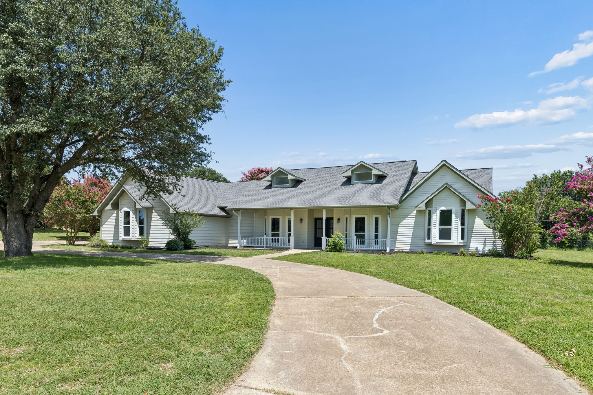 3128 Darby Lane