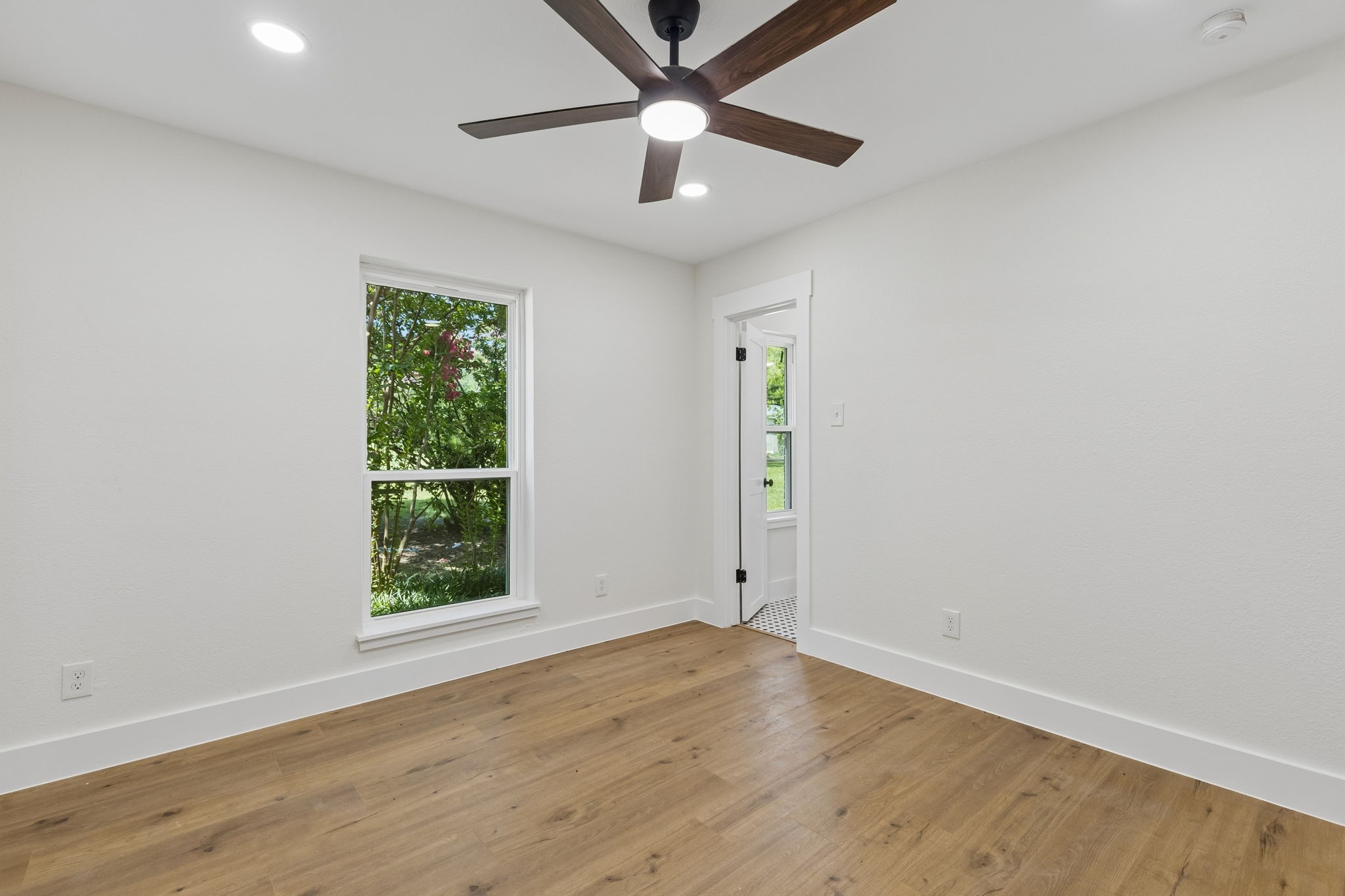 3128 Darby Lane