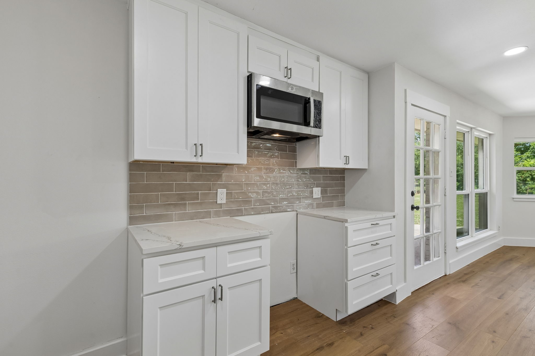 3128 Darby Lane