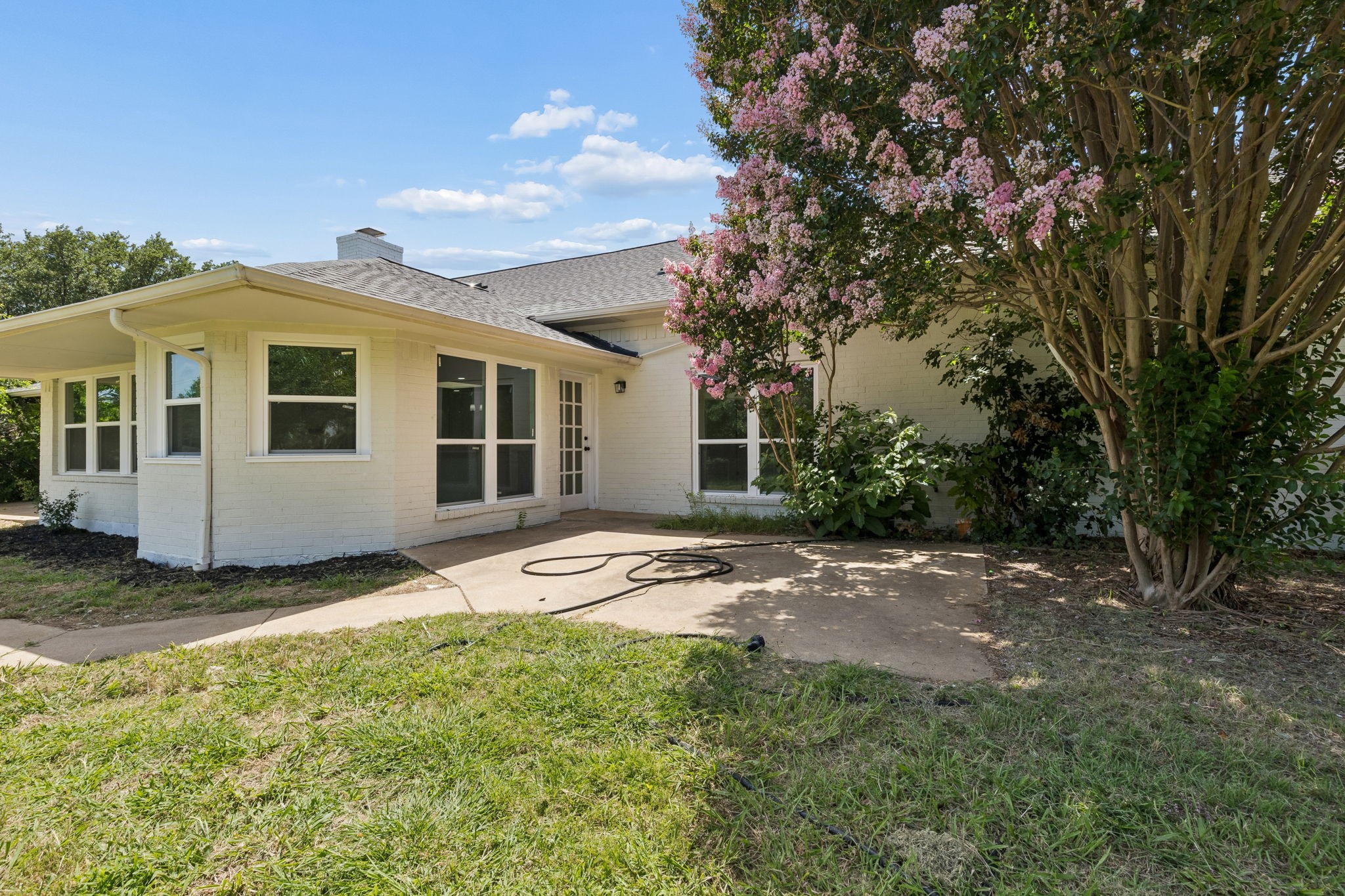 3128 Darby Lane