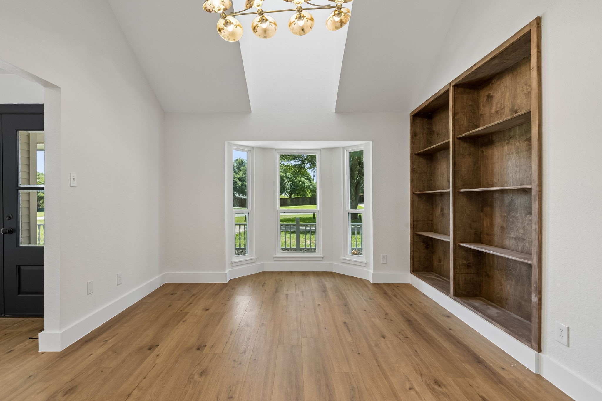 3128 Darby Lane