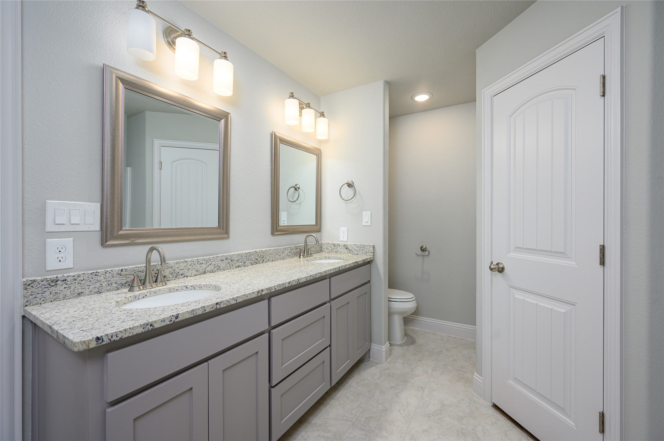 2801 Tulip Drive
