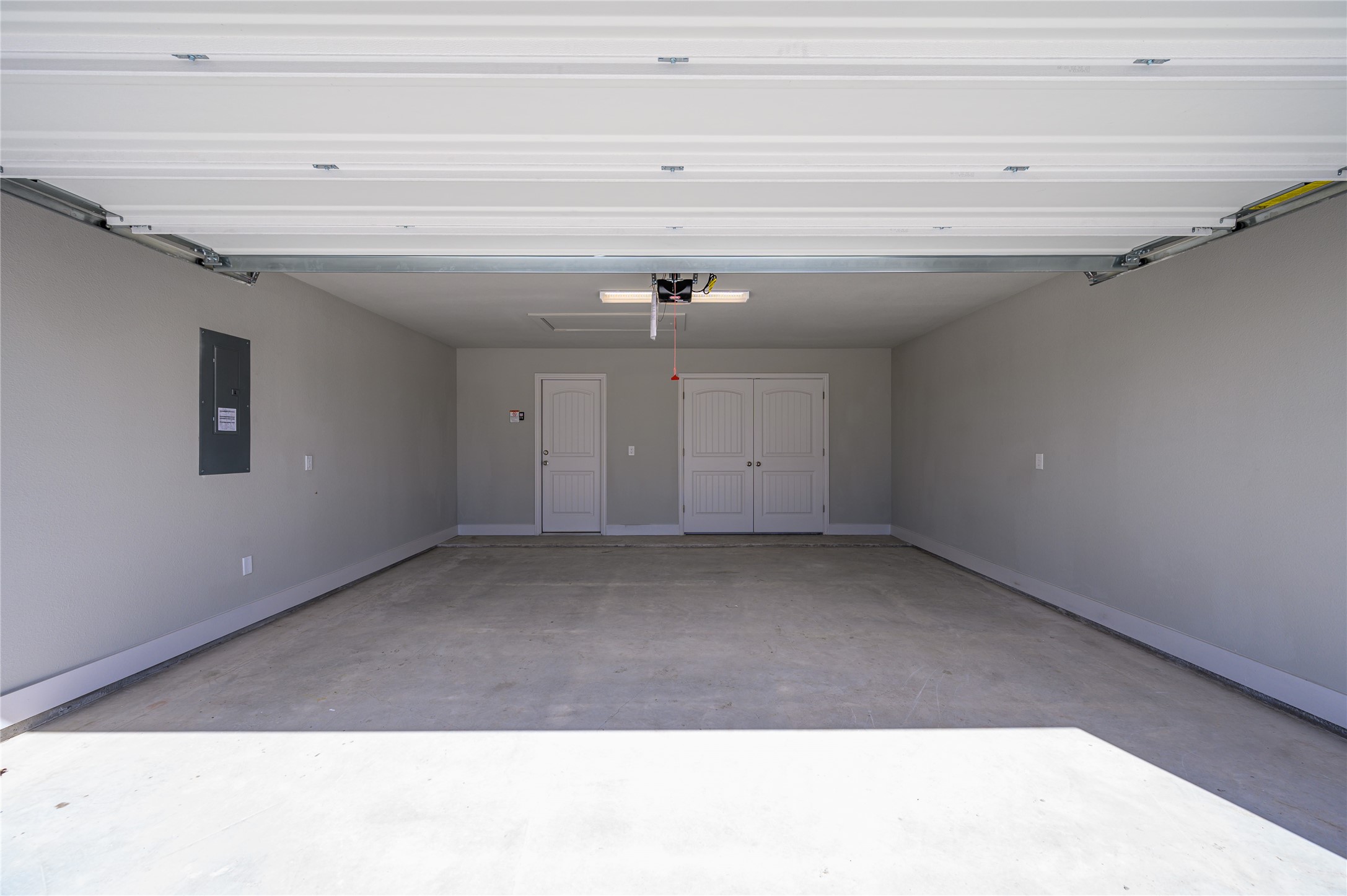 2801 Tulip Drive