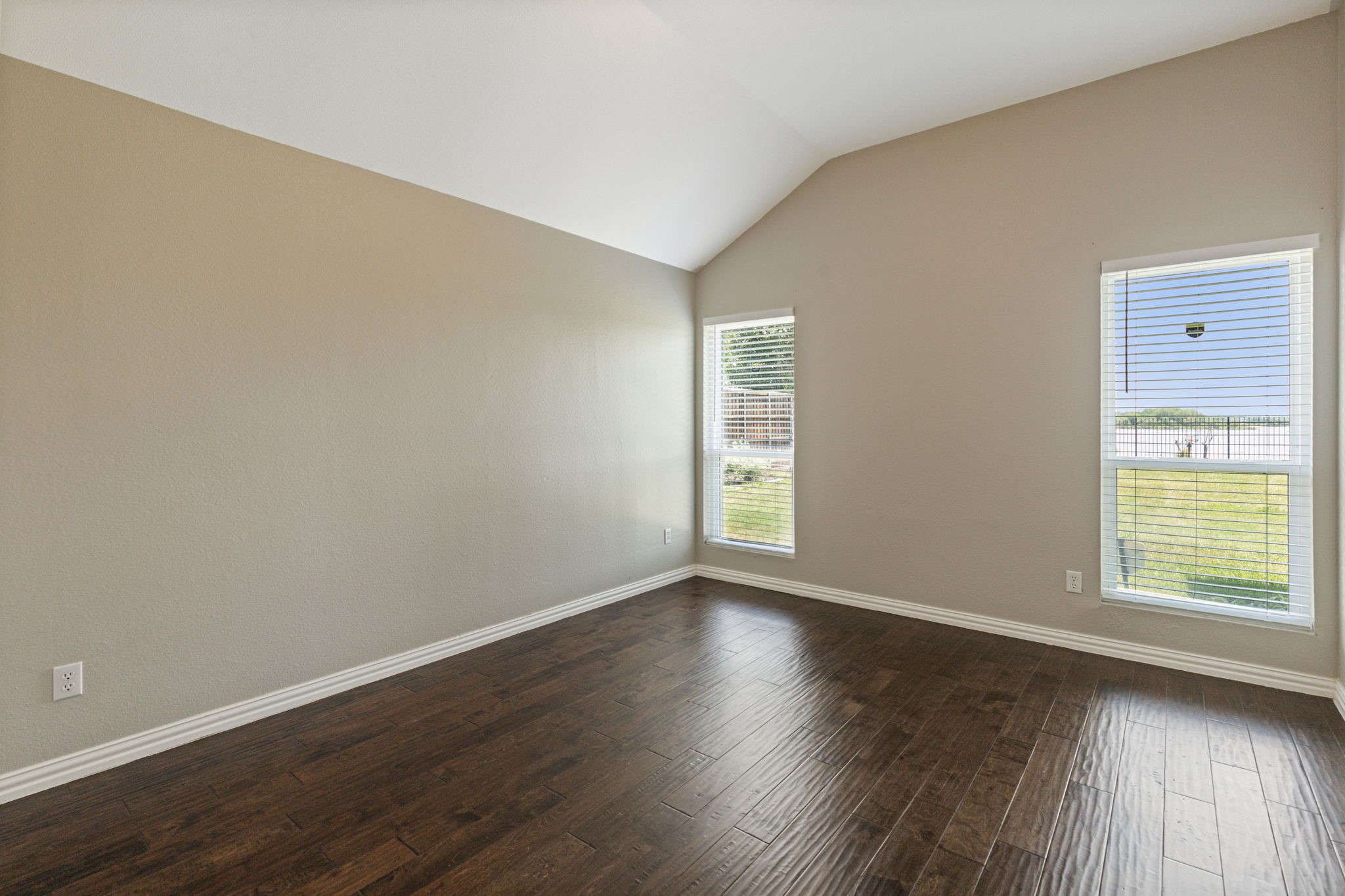 332 Hardwicke Lane