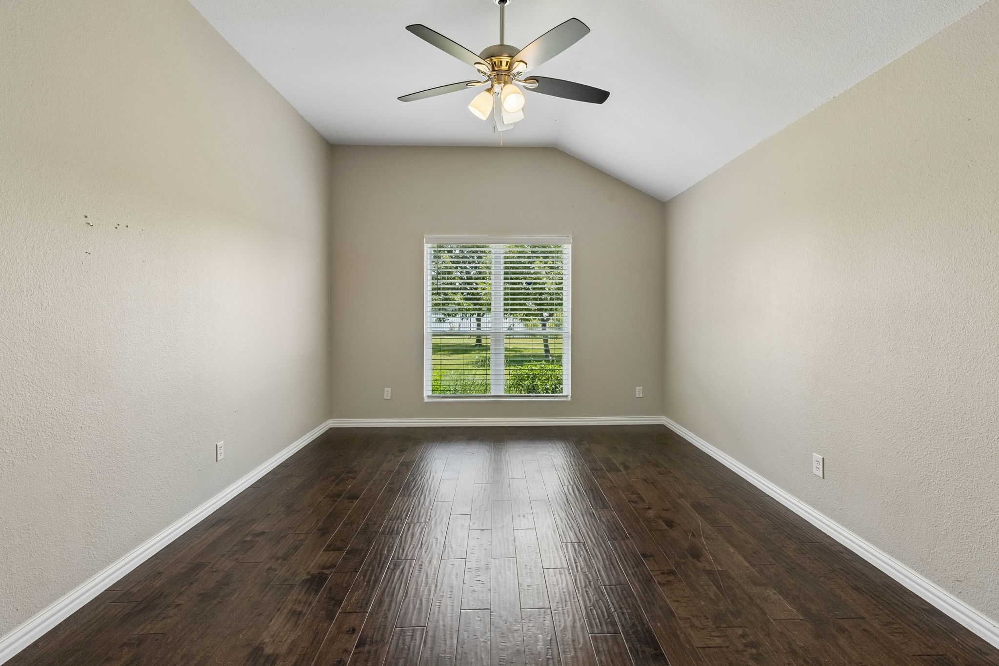332 Hardwicke Lane