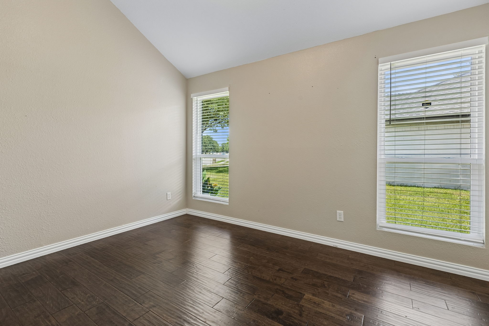 332 Hardwicke Lane