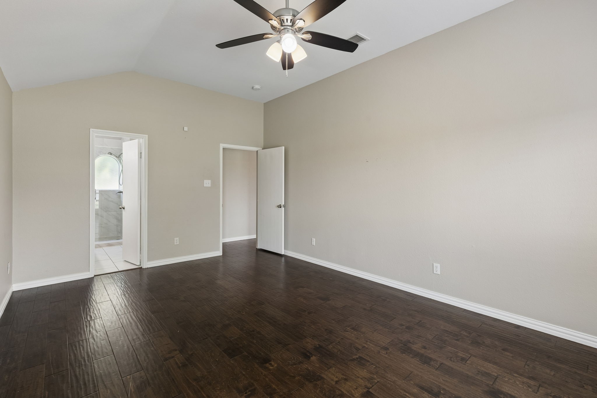 332 Hardwicke Lane
