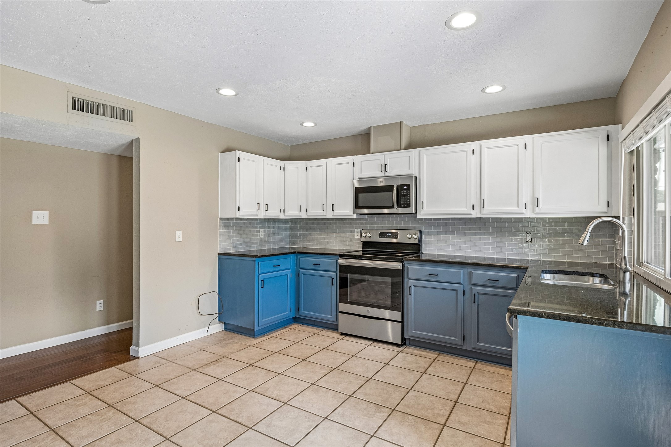 6640 Osage Trail