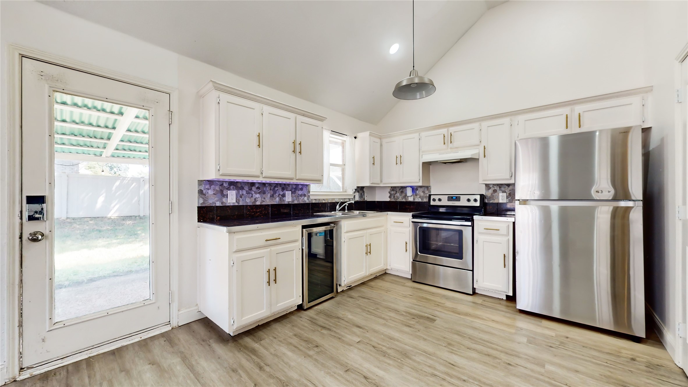 1402 Calais Court