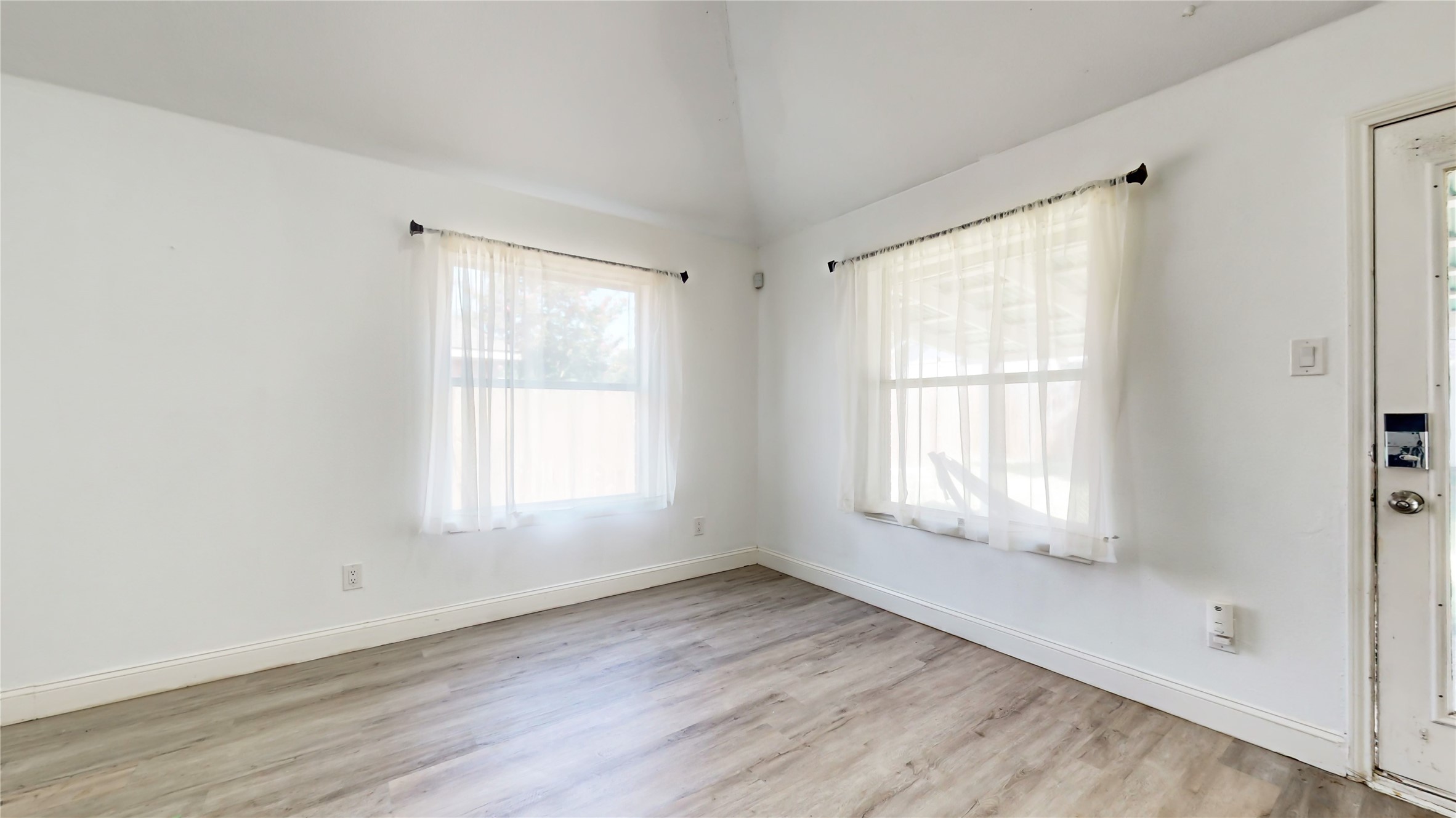 1402 Calais Court