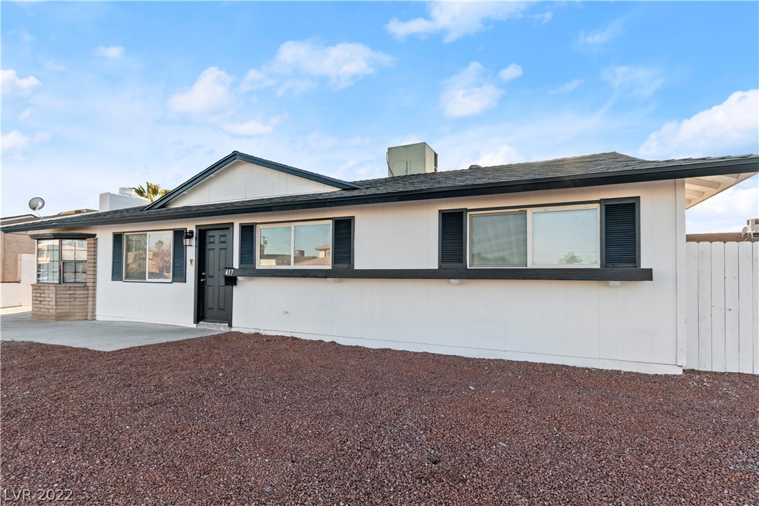 417 North Torrey Pines Drive
