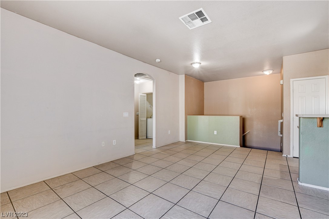 6170 East Sahara Avenue 1015
