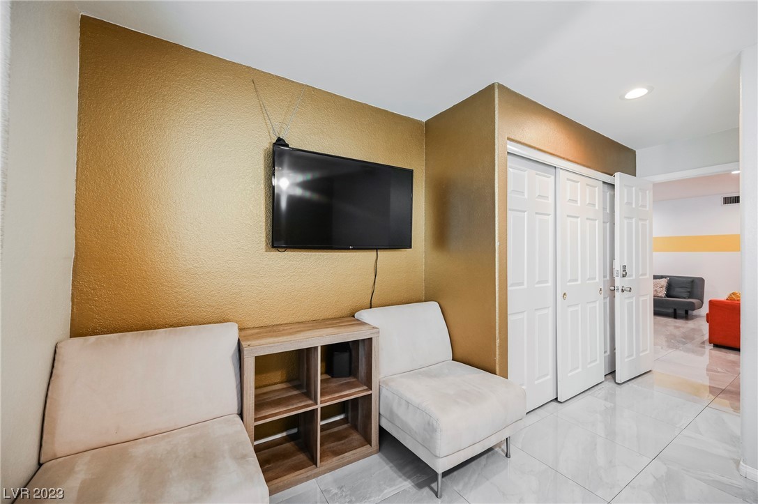 1800 Edmond Street 157