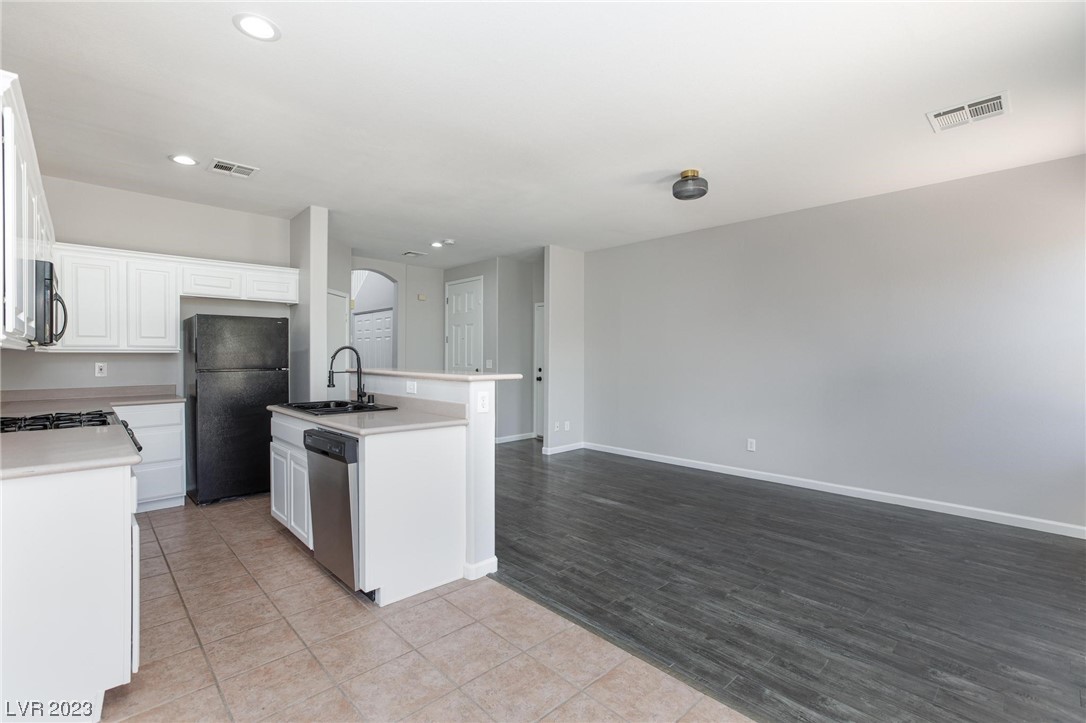 926 Shining Rose Place