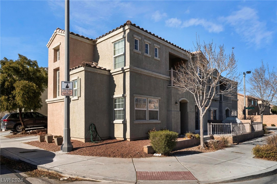 9048 Pearl Cotton Avenue