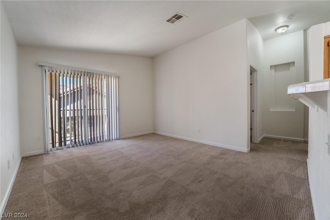 2110 Los Feliz Street 2035