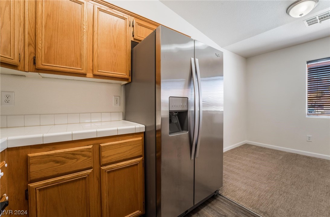2110 Los Feliz Street 2035