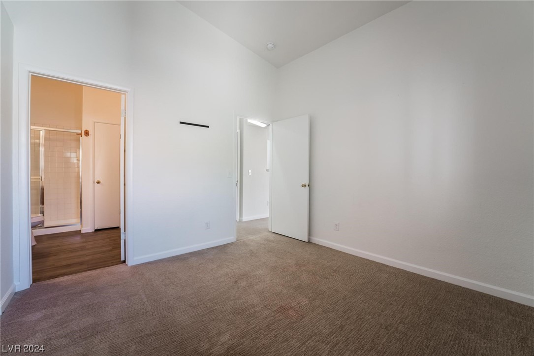 2110 Los Feliz Street 2035