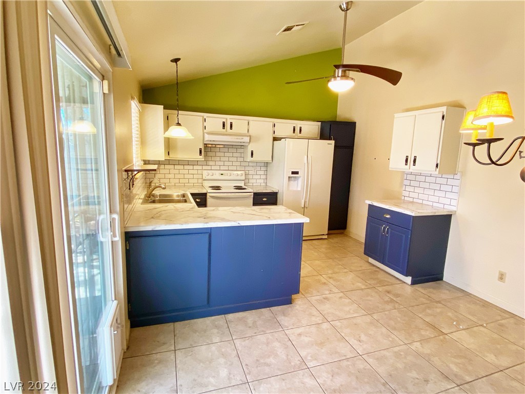 905 Shadow Mountain Place