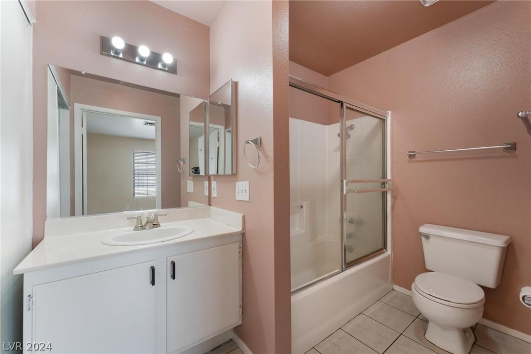 4885 South Torrey Pines Drive 202