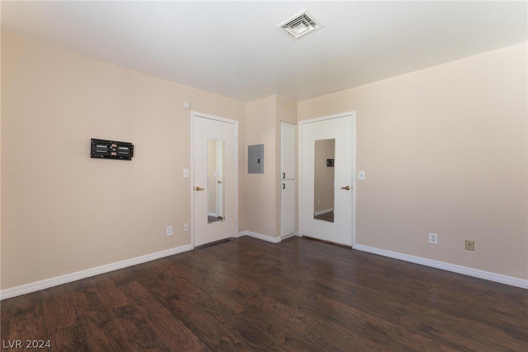 4885 South Torrey Pines Drive 202