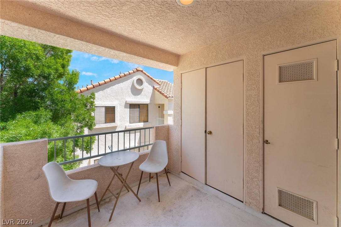 4885 South Torrey Pines Drive 202