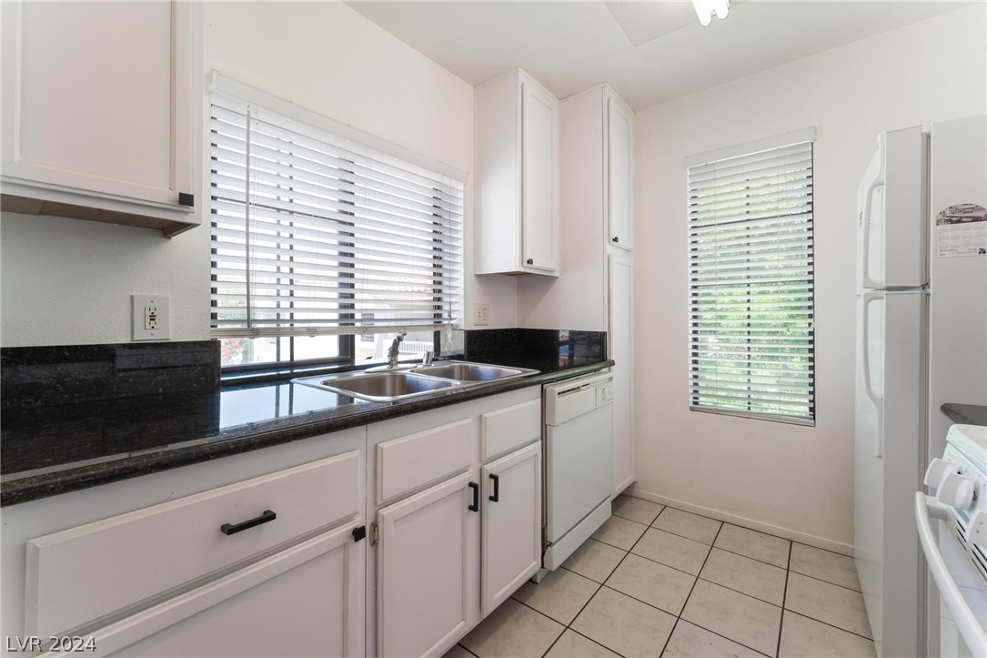 4885 South Torrey Pines Drive 202