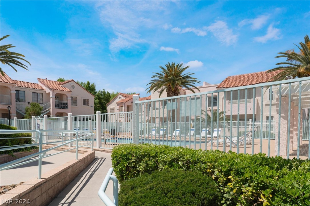4885 South Torrey Pines Drive 202